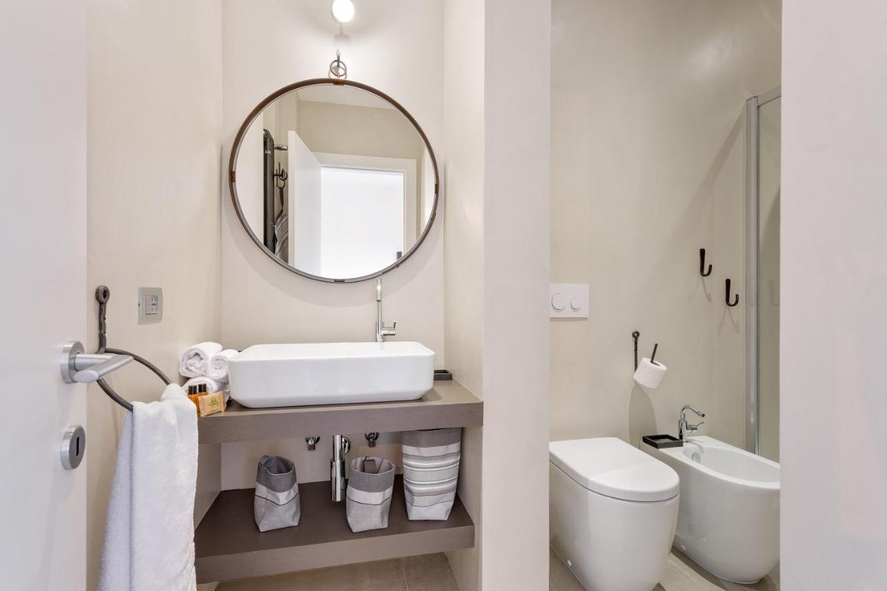 Rome As You Feel - Vatican Terrace Apartments With View Exterior photo