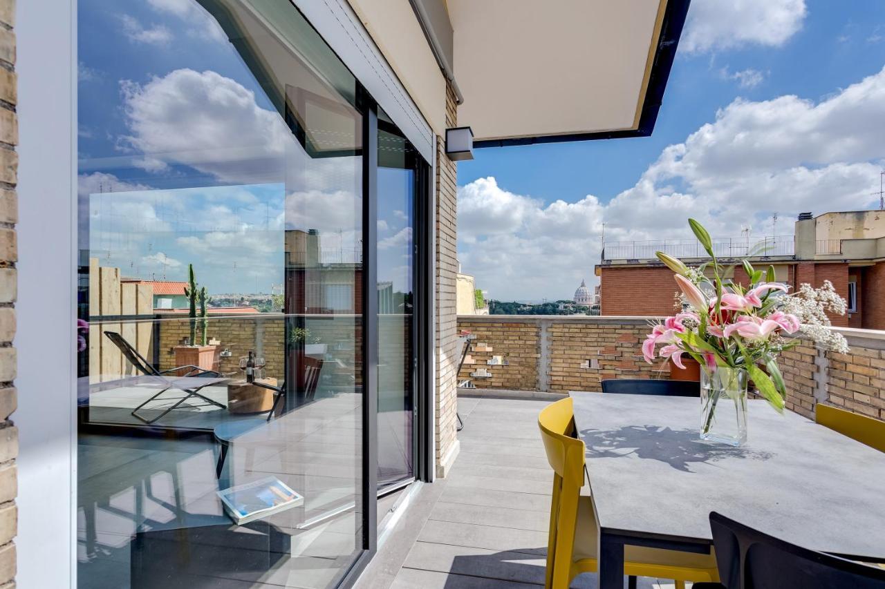 Rome As You Feel - Vatican Terrace Apartments With View Exterior photo